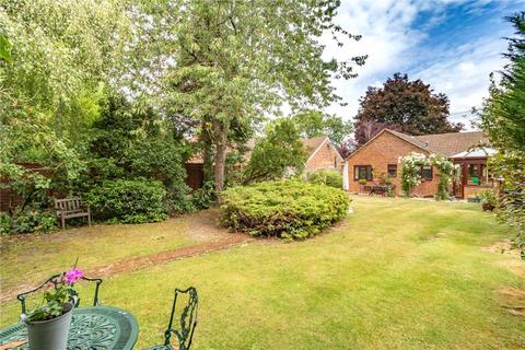 3 bedroom bungalow for sale, Sandhurst Lane, Blackwater, Camberley