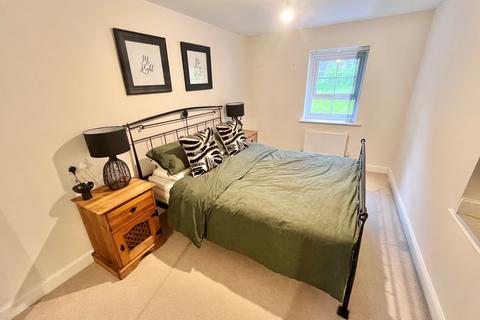 32 Dennison Close, Lancaster, LA1 3SX