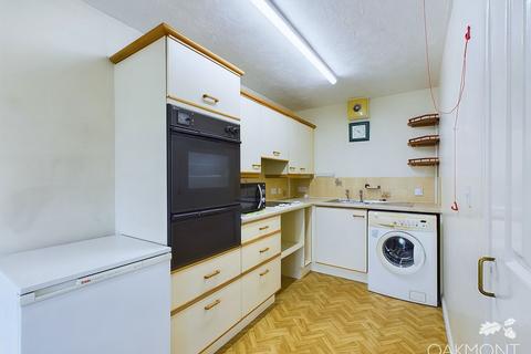1 bedroom retirement property for sale, Admiral Lodge, Western Road, Romford