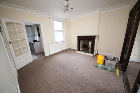 3 bedroom semi-detached house to rent, Rectory Road, Stanford-Le-Hope, Essex, SS17