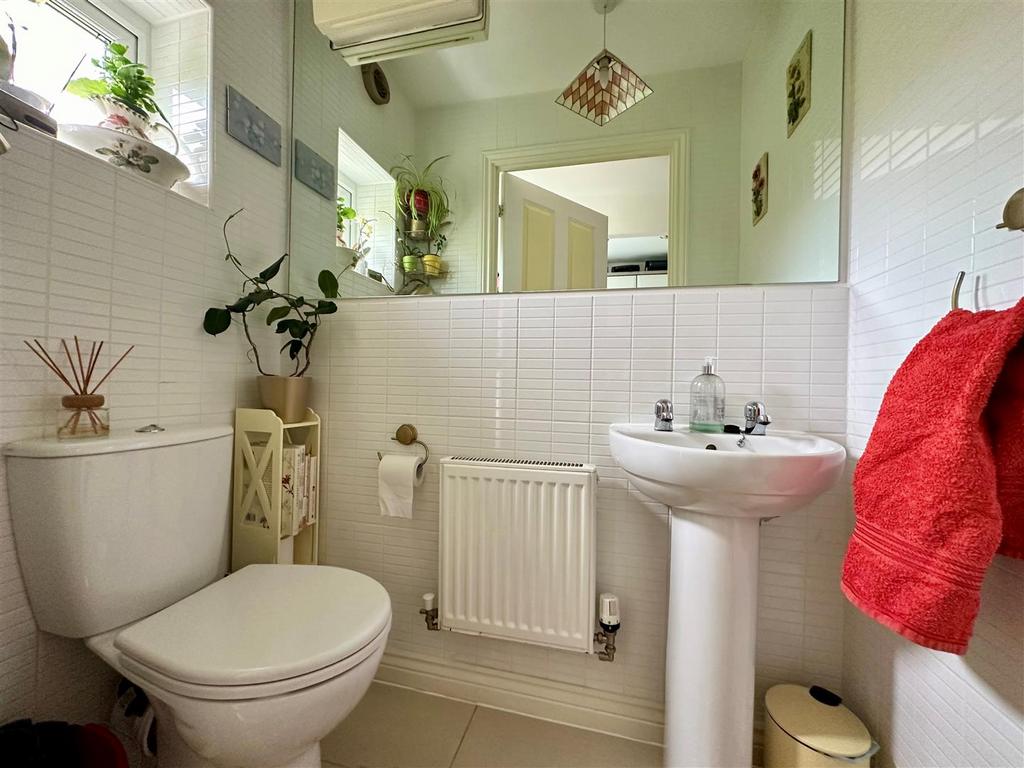 Cloakroom.jpg
