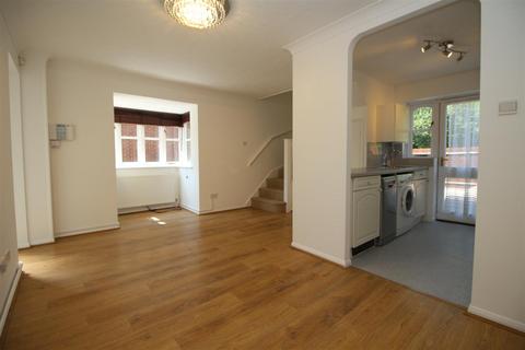 2 bedroom end of terrace house to rent, Lamplighters Close, Waltham Abbey, Essex