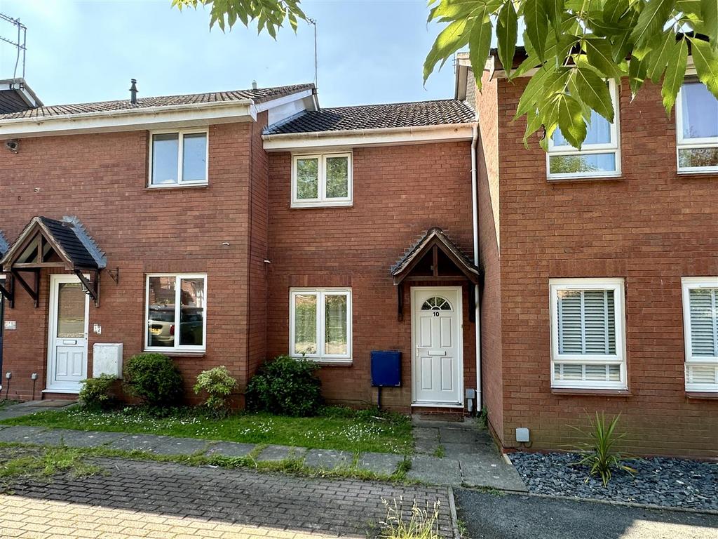 Devonish Close, Alcester 2 bed terraced house for sale £200,000