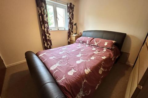 10 Devonish Close, Alcester, B49 6EG