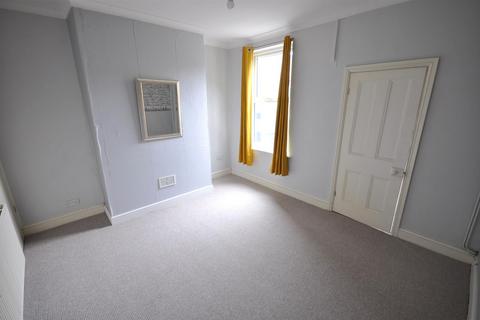 15 Belmont Terrace, Thorne, Doncaster, DN8 5ED