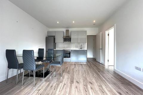 2 bedroom flat to rent, Regents Park Road, Finchley N3