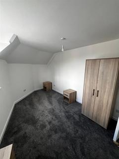 2 bedroom apartment to rent, Bowerham Road, Lancaster LA1