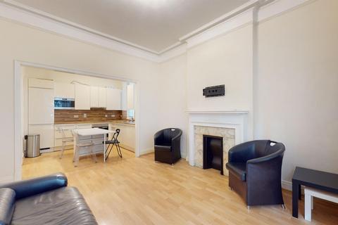 2 bedroom flat to rent, Berkeley Street, Mayfair W1J