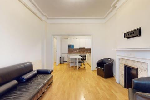 2 bedroom flat to rent, Berkeley Street, Mayfair W1J