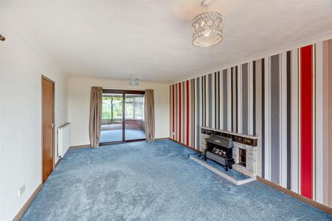 4 bedroom detached house for sale, Pear Tree Lane, Llanfair Caereinion, Welshpool