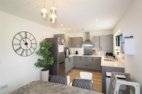 3 bedroom detached house for sale, Sandpiper Crescent, Abbey Heights, North Walbottle, Newcastle Upon Tyne