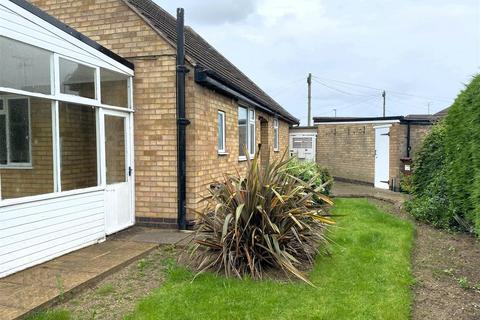 3 bedroom semi-detached bungalow for sale, Nursery Close, Leicester