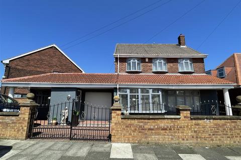 4 bedroom detached house for sale, Hemsley Road, South Shields
