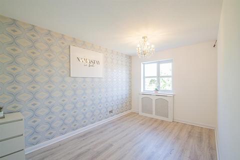 82 Barbondale Close, Great Sankey, Warrington, WA5 3HU