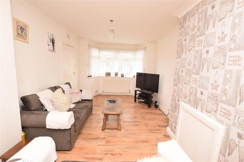 3 bedroom end of terrace house for sale, Penshurst Road, Cleethorpes DN35