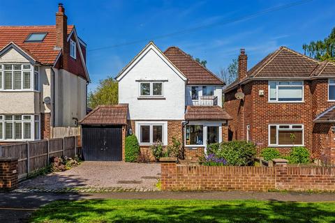 3 bedroom house for sale, RAYMEAD WAY, FETCHAM, KT22