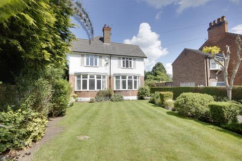 4 bedroom detached house for sale, Tranby Lane, Anlaby, Hull