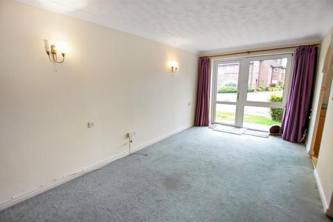 1 bedroom retirement property for sale, Arden Court, Northallerton