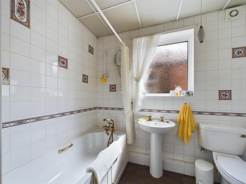 Bath.jpg