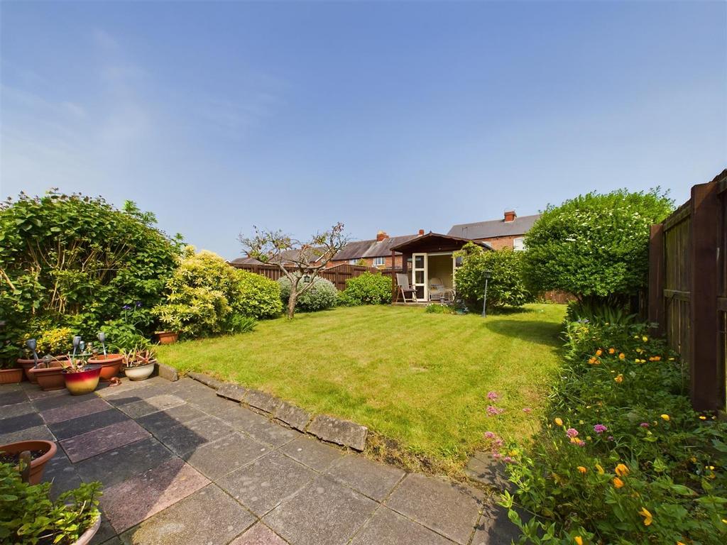 Garden 1.jpg