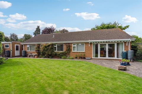 4 bedroom detached bungalow for sale, Abington Park Crescent, Northampton