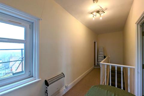 2 bedroom apartment for sale, Avenue Victoria, Scarborough