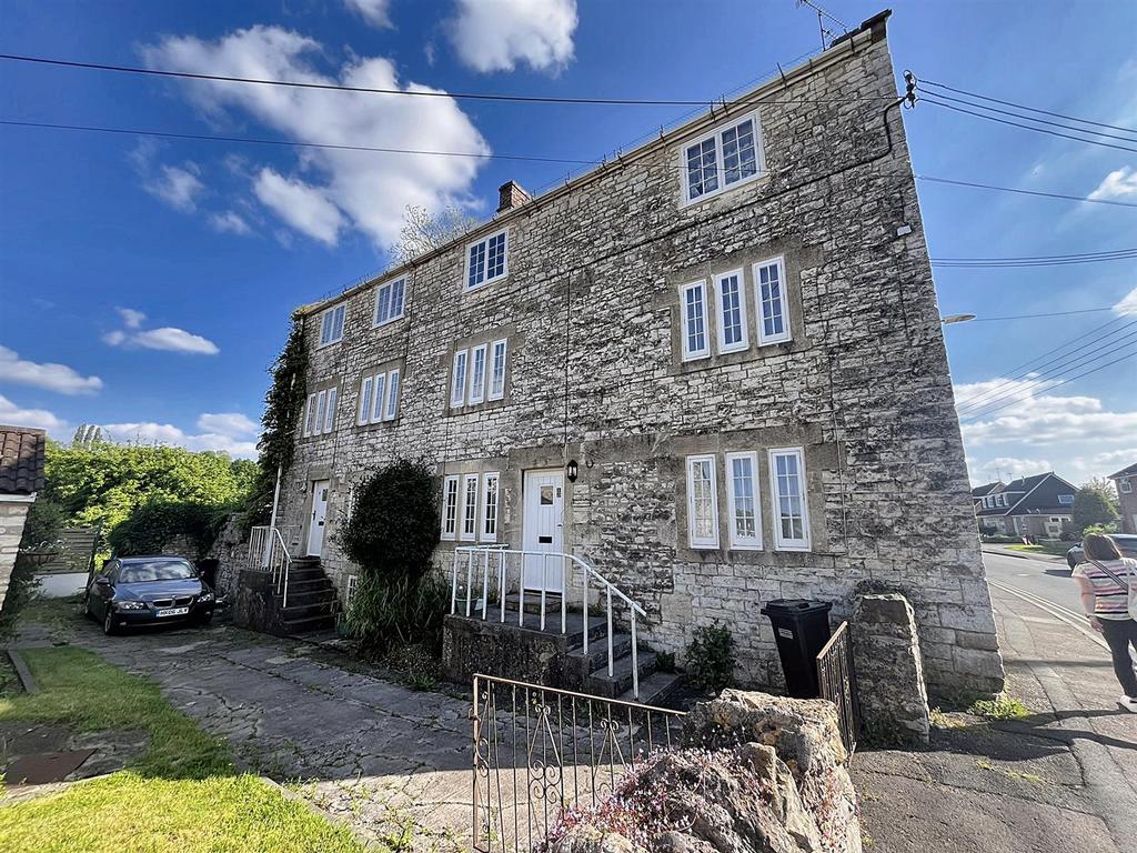 Steam Mills, Midsomer Norton 3 bed end of terrace house for sale £225,000
