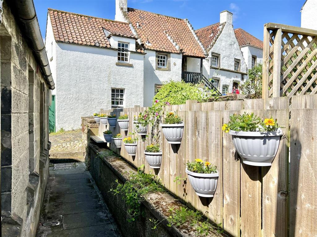 Little Causeway, Culross.JPG