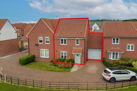 3 bedroom semi-detached house for sale, Foxglove Way, Cotgrave, Nottingham