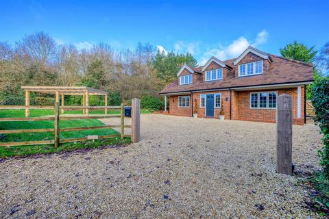 4 bedroom detached house for sale, The Hamlet, Gallowstree Common RG4