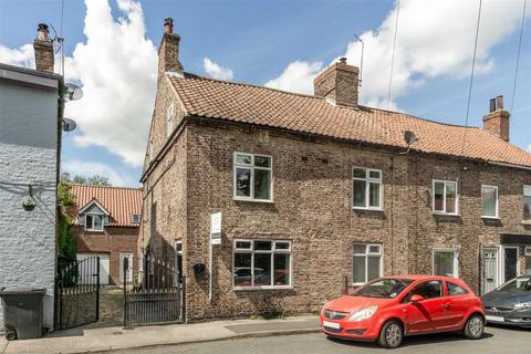 4 bedroom character property for sale, Silver Street, Riccall, York