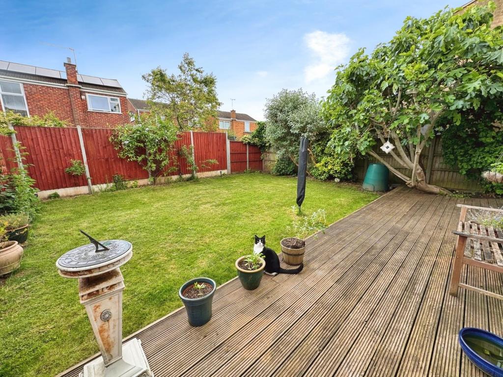 4eaa3b23-Garden.jpg