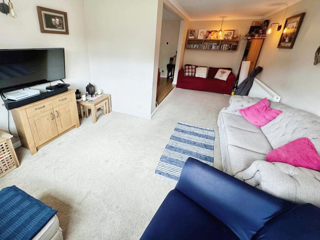08841e2f-Living 20 C.jpg