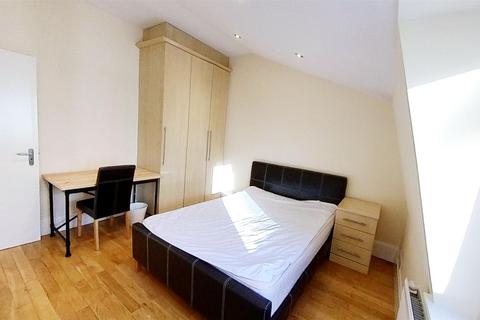 3 bedroom apartment to rent, Chiltern Street, London W1U