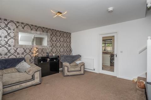 3 bedroom terraced house for sale, Kingfisher Court, Motherwell ML1
