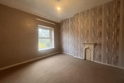2 bedroom terraced house to rent, 225 Chesterfield RoadMatlockDerbyshire