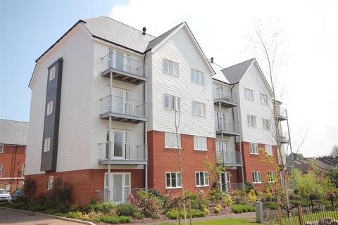 2 bedroom flat to rent, Westwood Drive, Kingsmead, Canterbury