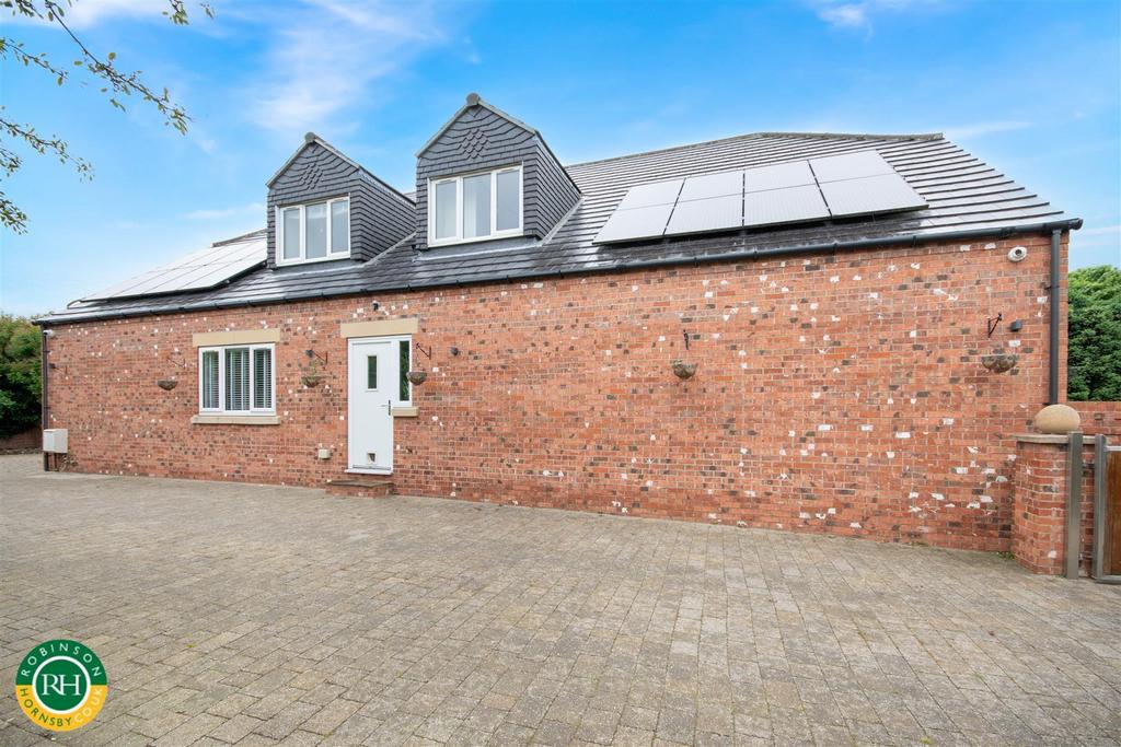 Maijn dwelling