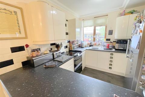14 Sidegate Lane West, Ipswich, IP4 3BZ
