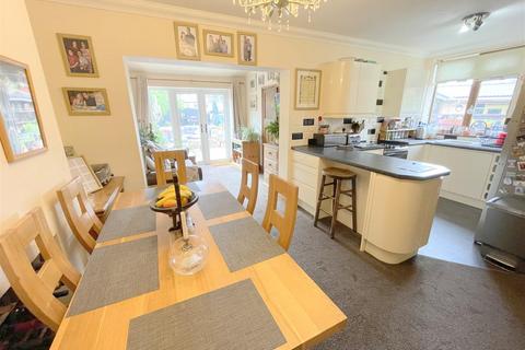 14 Sidegate Lane West, Ipswich, IP4 3BZ