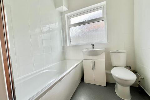 8 Hazel Close, Porthcawl, CF36 5RG