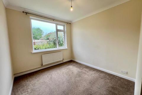 8 Hazel Close, Porthcawl, CF36 5RG