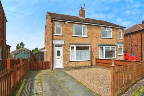 3 bedroom semi-detached house for sale, Dewsbury Avenue, Scunthorpe