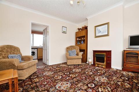 3 bedroom semi-detached house for sale, Dewsbury Avenue, Scunthorpe