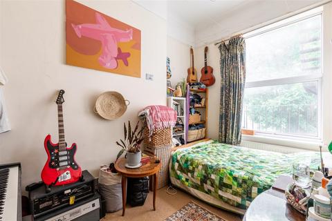 2 bedroom flat for sale, Goldsmid Road, Hove