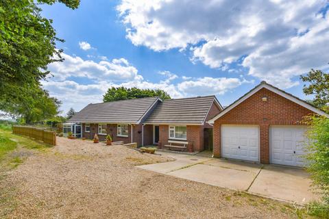 4 bedroom detached bungalow for sale, *With Land* School Lane, Arreton