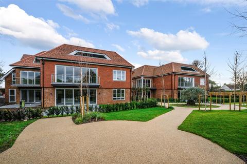 2 bedroom apartment for sale, Furze Hill, Kingswood, Tadworth