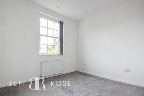 1 bedroom flat for sale, Park Road, Chorley