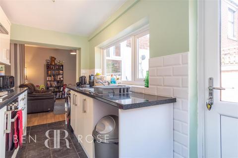 4 Devonshire Road, Chorley, PR7 2DS