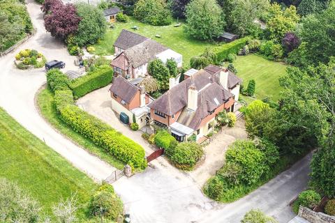 6 bedroom detached house for sale, Whydown Road Whydown, Bexhill-On-Sea